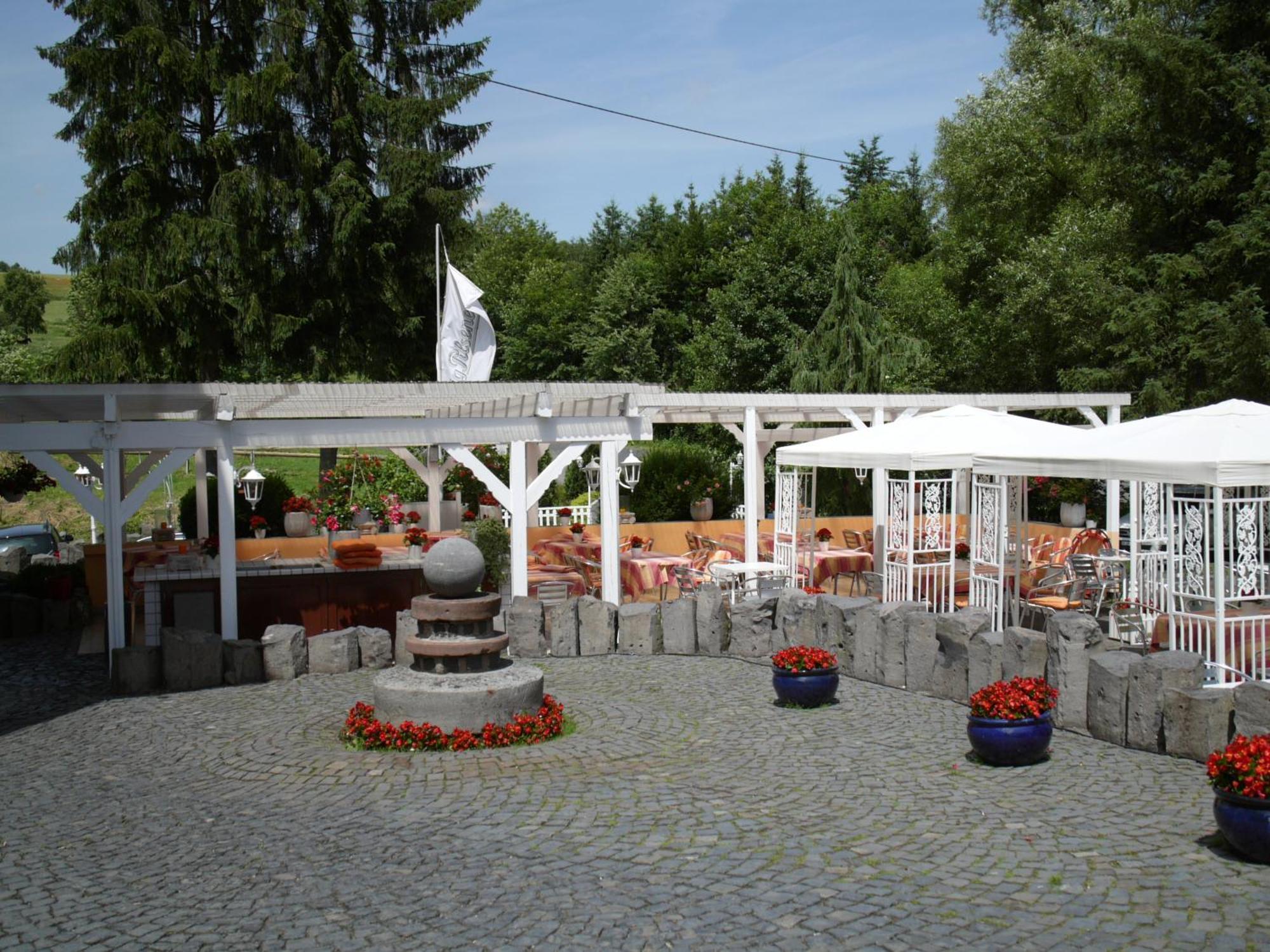 Historisches Landhotel Studentenmuehle Nomborn Exterior foto